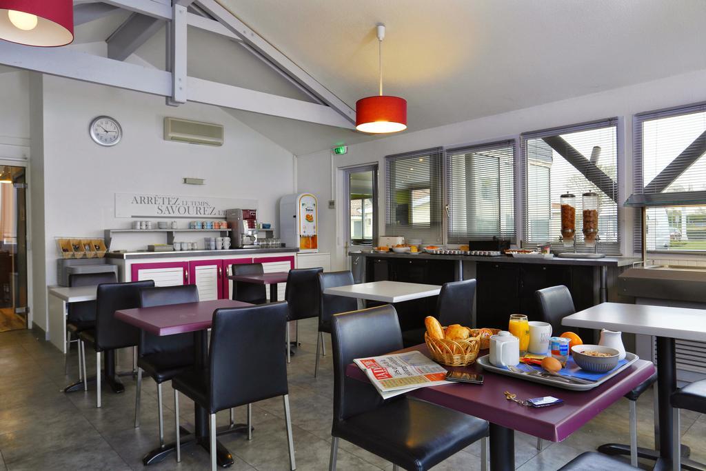 Hotel Kyriad Montauban Eksteriør billede