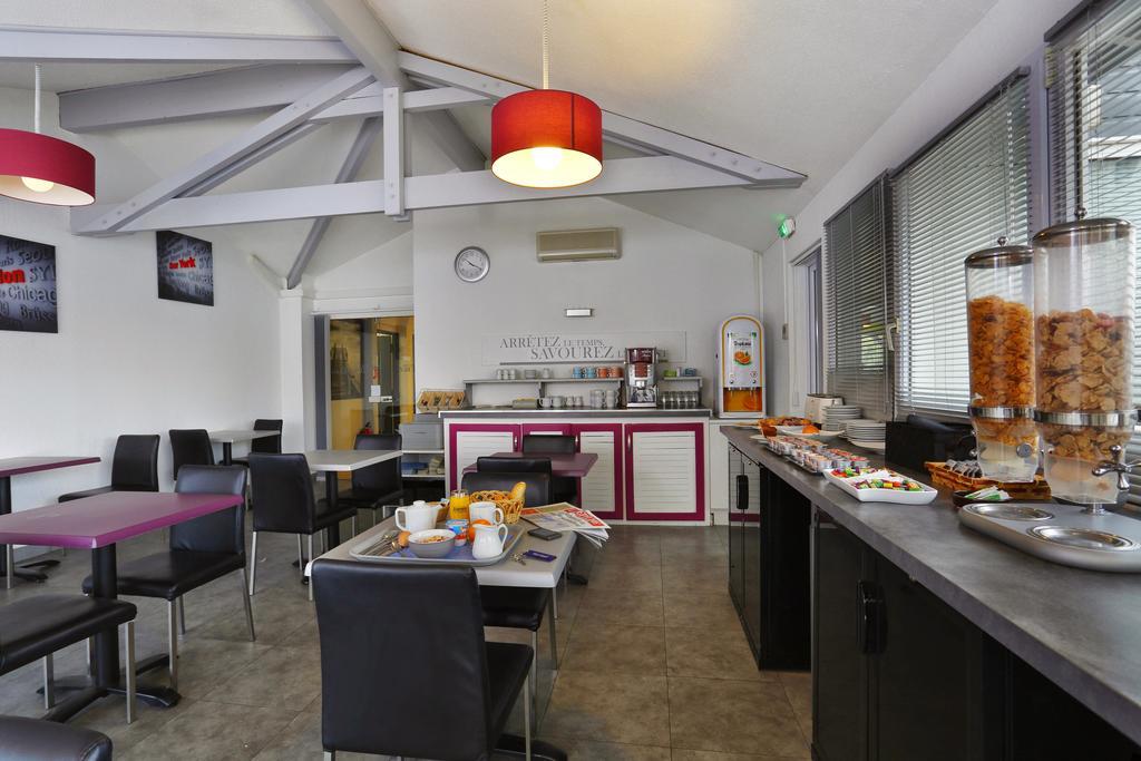 Hotel Kyriad Montauban Eksteriør billede