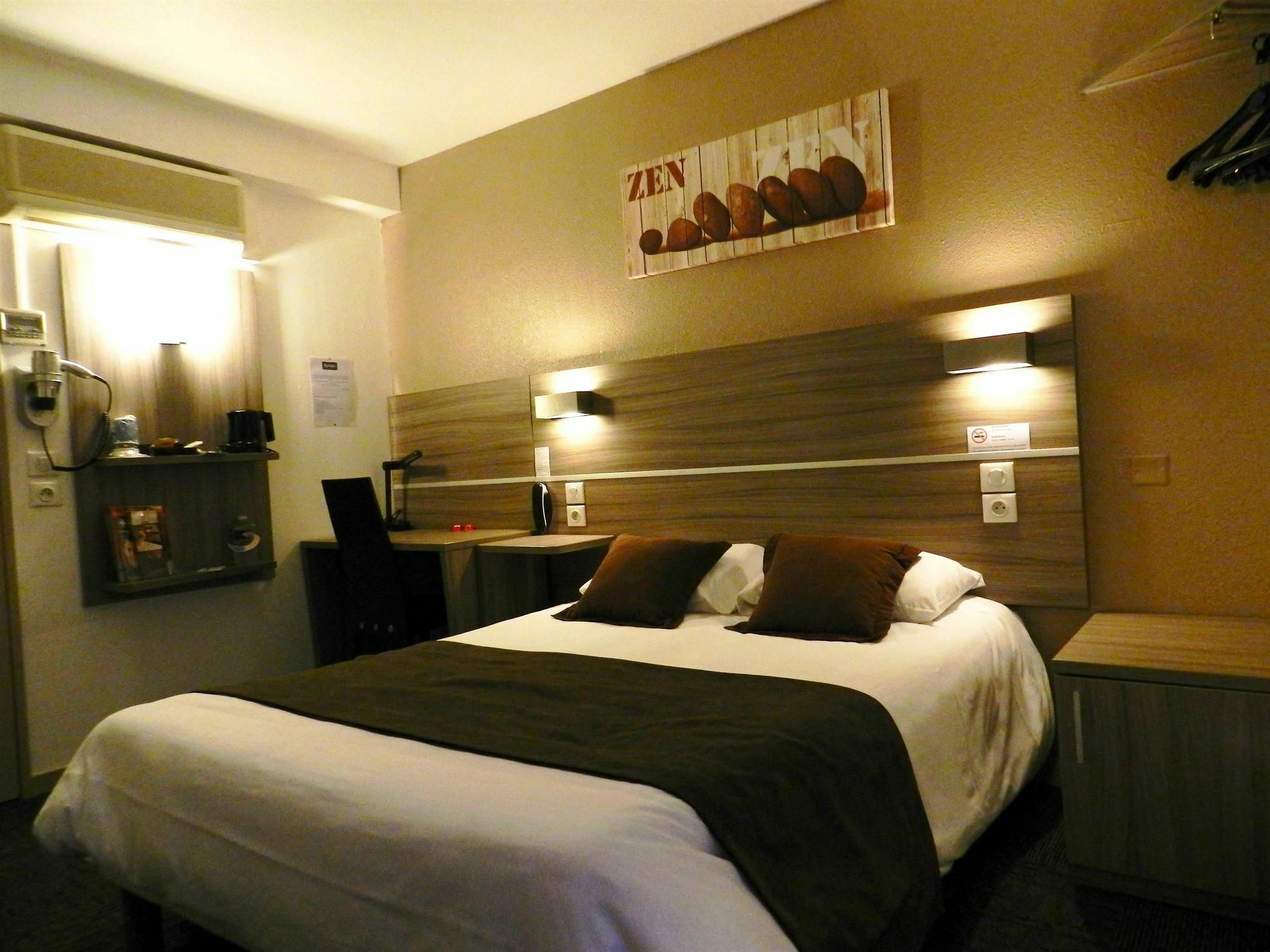 Hotel Kyriad Montauban Værelse billede