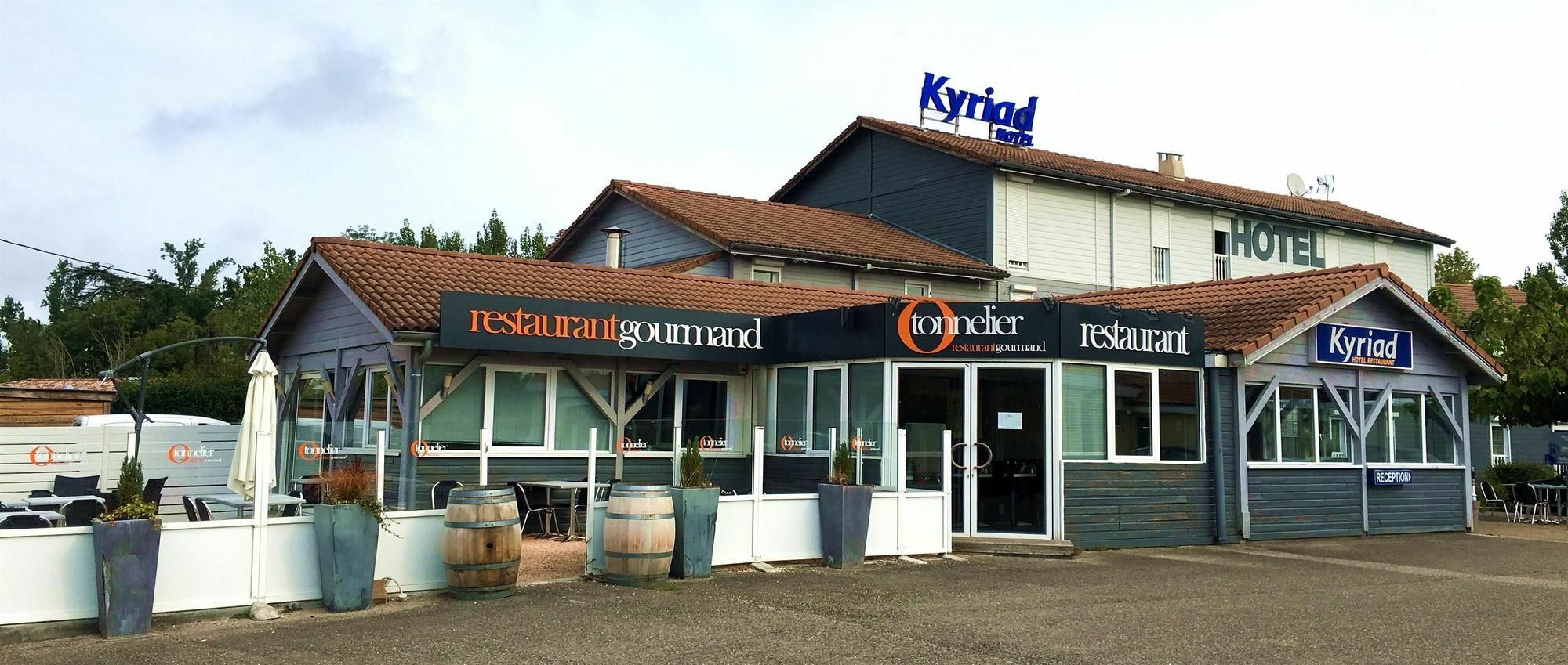 Hotel Kyriad Montauban Eksteriør billede